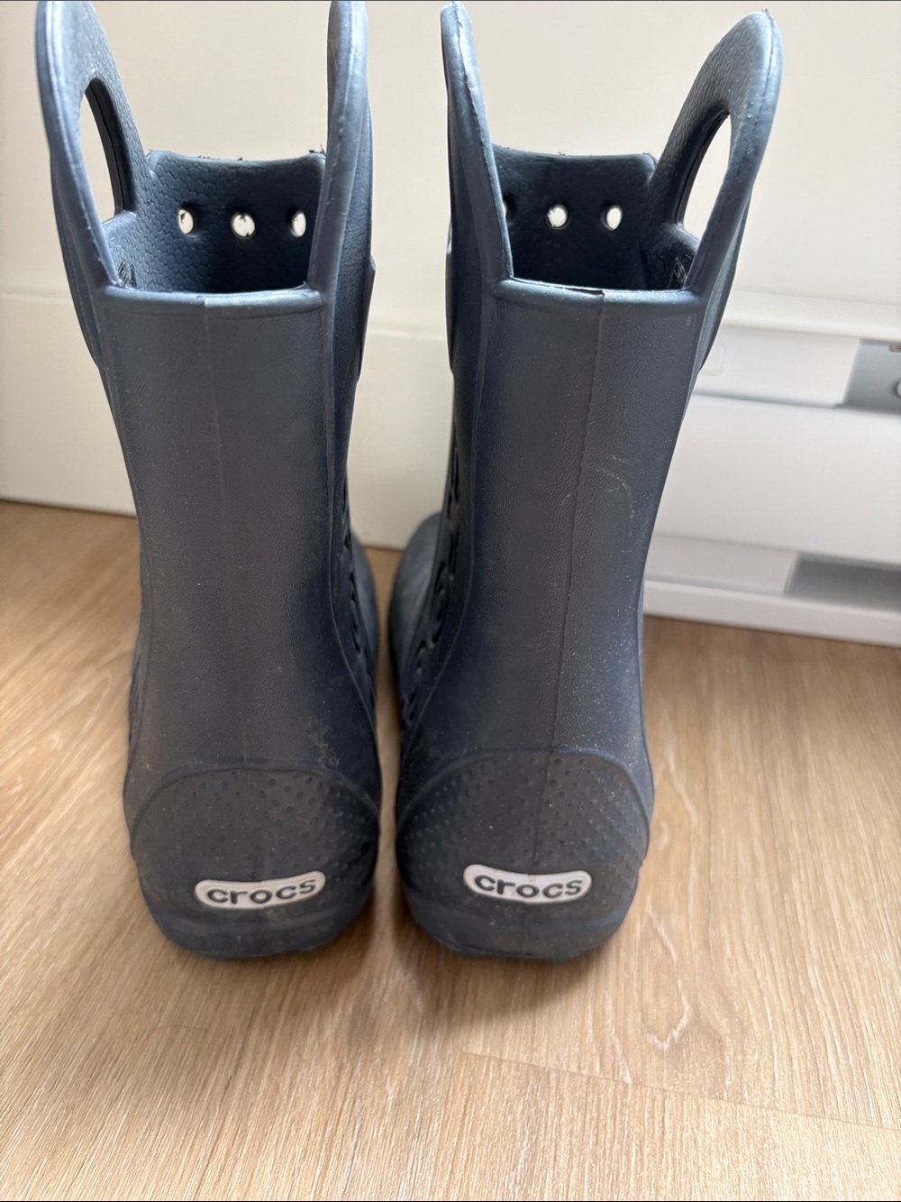 CROCS Kids Navy Blue Handle Rain Boots size 1 junior - Picture 6 of 7